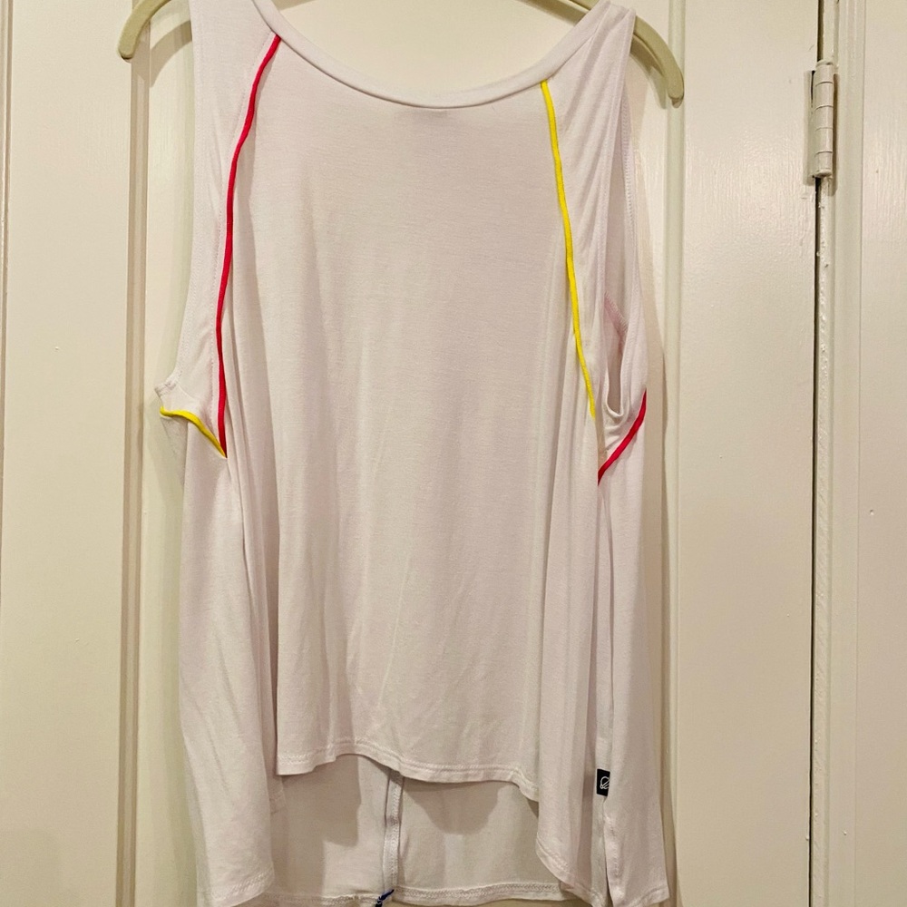 Terez L like new workout top.